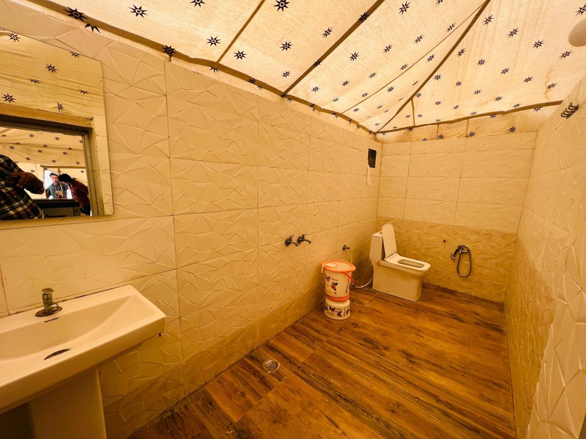 The Saffron Desert Camp Jaisalmer Exterior foto